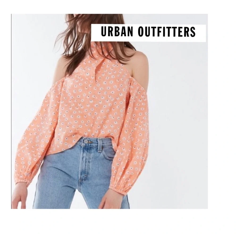 NWOT Urban Outfitters size Small Josie halter top cotton cold shoulder - Picture 1 of 9
